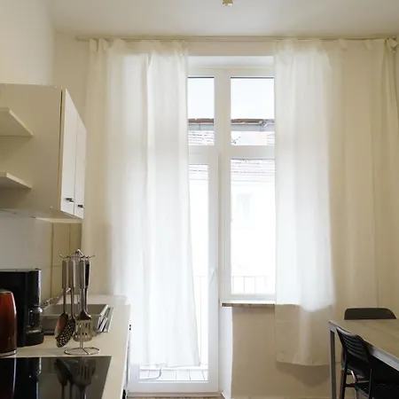 Dim Monteurzimmer & Apartments Дуйсбург