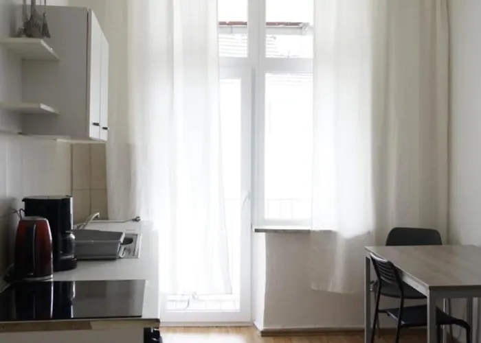 Dim Monteurzimmer 公寓 杜伊斯堡